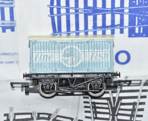 Hornby r206 fine - 'fine, fish'