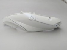GENUINE PIAGGIO FLY 125 2005 -11 LEFT REAR SEAT TAIL PANEL - WHITE
