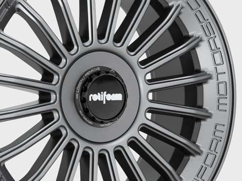 Centerlock nuts for - for, rotiform