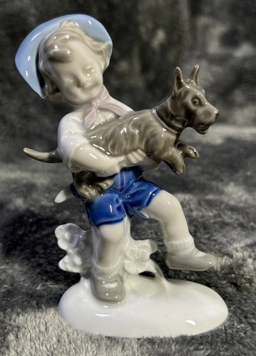 Vtg porcelain figurine boy - figurine,