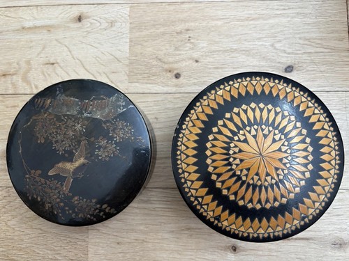 Pair trinket boxes one with - boxes,