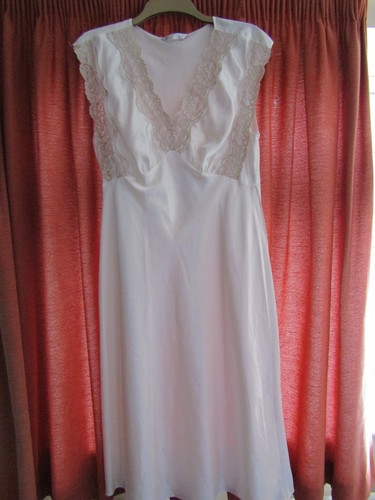 Bhs ladies cream satin full - cream,