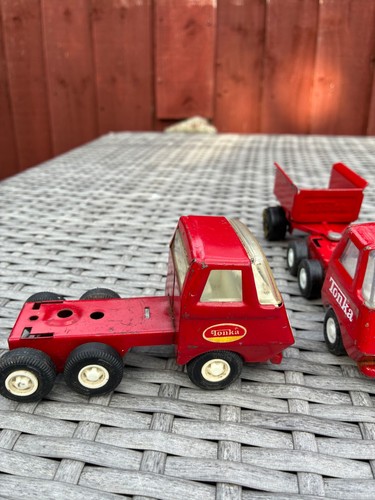 Vintage four tonka cabs - , ready