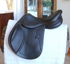 17" Circuit (Dover Saddlery) Premier Victory RTF English Hunter/Jumper Saddle