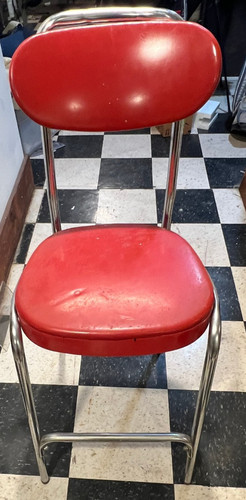 Vintage red step stool - ,