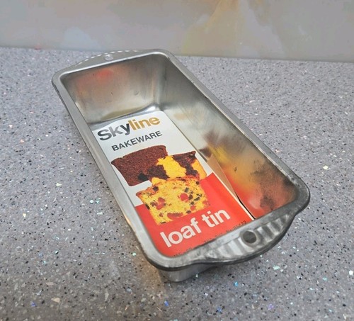 Vintage 50s skyline bakeware - vintage,