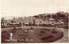 R 262 ISLE OF WIGHT - POSTCARD OF EASTERN ESPLANADE GARDENS, RYDE - Valentine