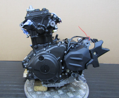Kawasaki z400 2024 only 131 - 2024,