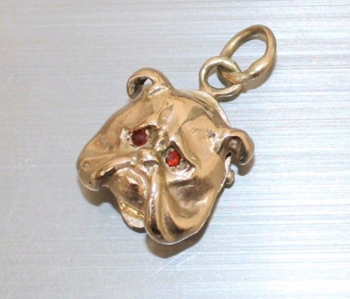 9ct gold bulldog pendant - gold,