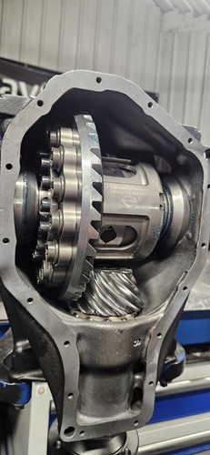 Bmw f10 f13 - m5, differential