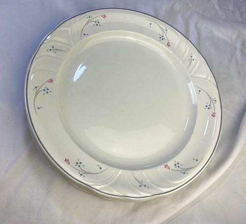 Vintage royal doulton white - vintage,