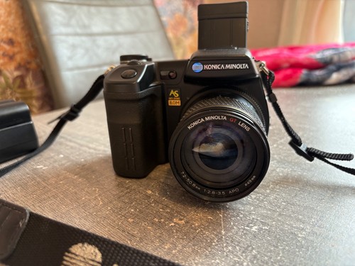 Konika minolta dimage comes - dimage,