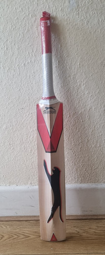 Slazenger v100 advance cricket - advance,