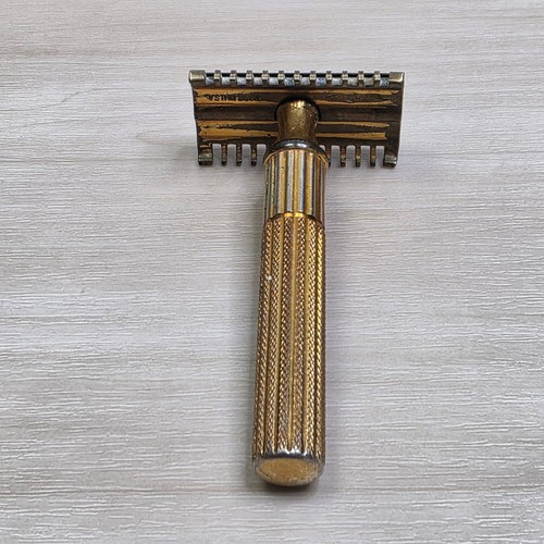 Vintage gillette gold tone - vintage,