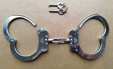 Hiatt Handcuffs With 2 Keys