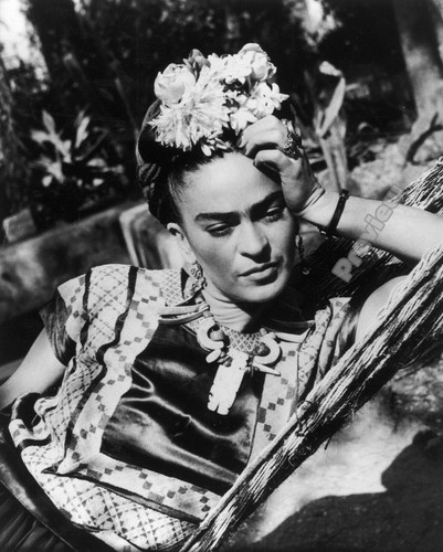 Frida kahlo vogue model - kahlo,