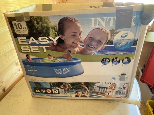 10ft pool with all - with, extras