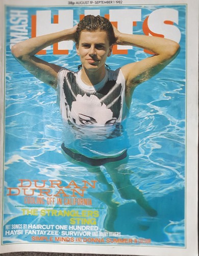 Smash hits magazine august - smash,