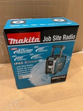Makita Job Site Radio  MR007G