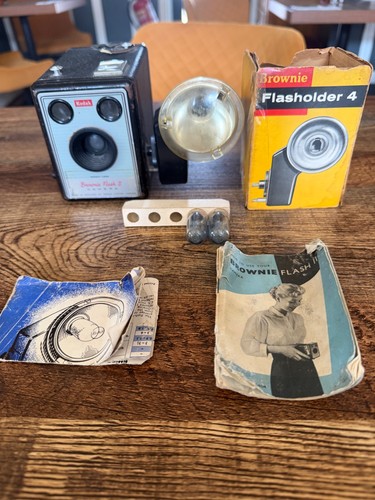 Kodak brownie flash camera - kodak,