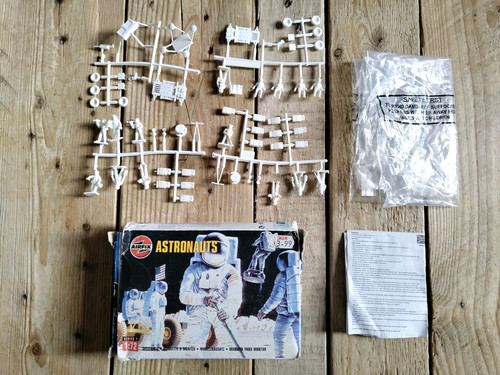 Airfix astronauts series - airfix,