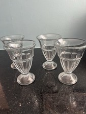 Vintage Set Of Four Large Clear Glass Ice Cream Sundae Dessert Trifle Dishes