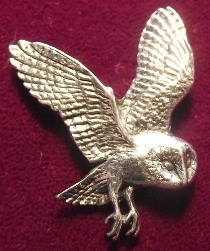Quality pewter flying owl - quality,