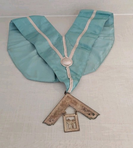 Masonic regalia craft past - masonic,