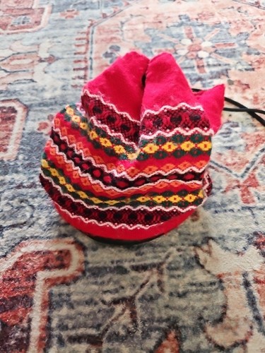 Embroidered draw string bag - string,