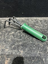 Vintage Garden Hand Rake Cultivator Tool Green Handle Ref Pc14