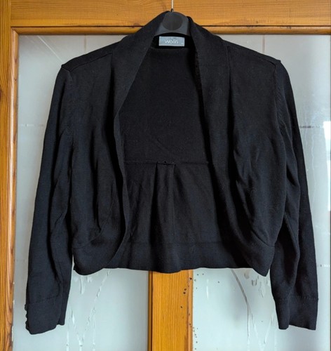 Wallis size black 4 - 3/4, sleeve