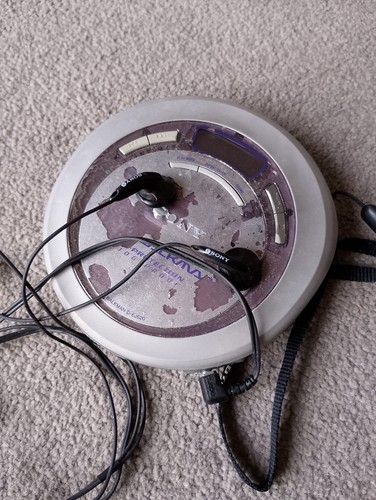 Sony walkman player - sony,
