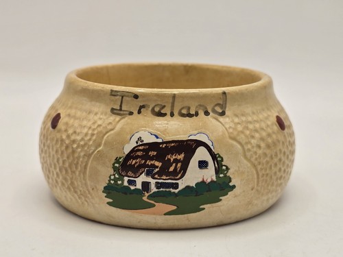 Vintage manor ware trinket - ware,