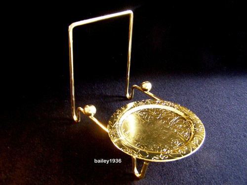 Cup and saucer - saucer, stand