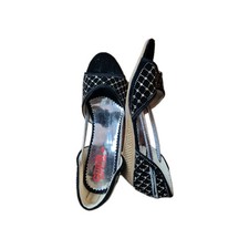 Gujrat black embellished wedge - black,