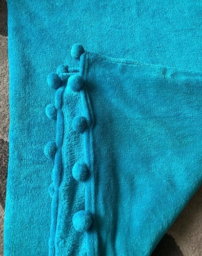 Turquoise fleece pom - turquoise,