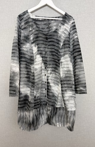 Chesca now grey abstract - now,