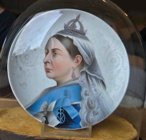 Antique queen victoria - antique,