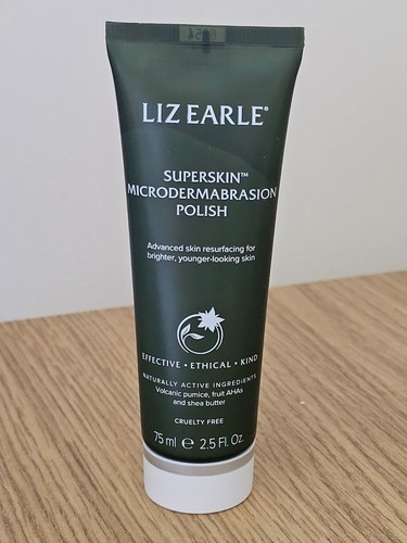 Liz earle superskin - earle,