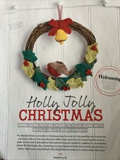 Christmas Wreath Knitting Pattern + Tree Decorations (to Knit)