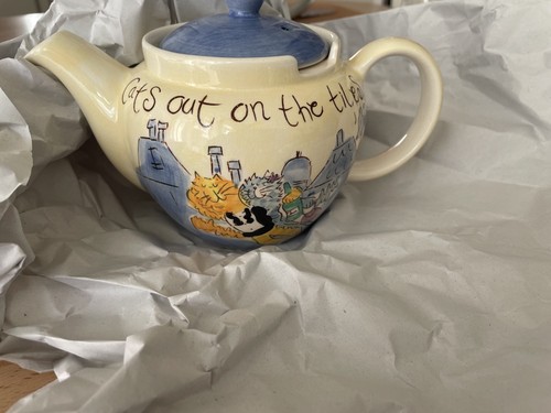 Whittard small tea pot cat - whittard,
