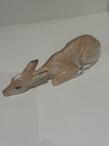 Fawn deer statue - deer,