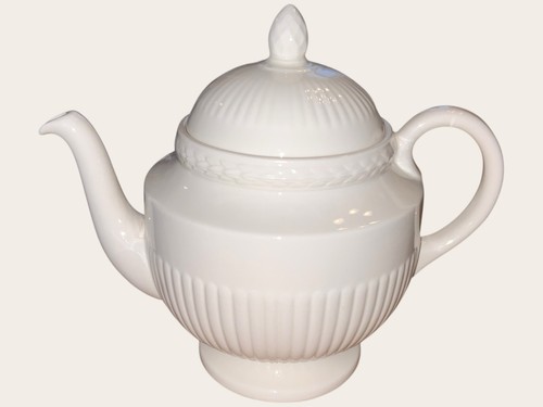 Wedgwood edme queen ware - queen’s,