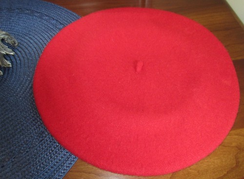 Vtg beret basque 100 wool - beret, 100%