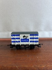 Lima 00 Gauge Box Car Vintage