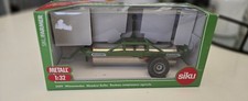 Britains Scale, Siku 1/32 2459 Meadow Roller. 1/32 Scale.