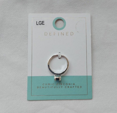 New look defined - silver, colour