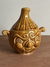 Vintage Sadler Onions Orange