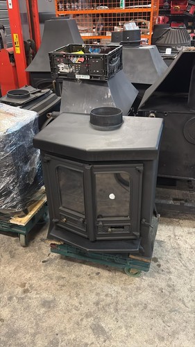 Charnwood country stove 8kw - stove,,