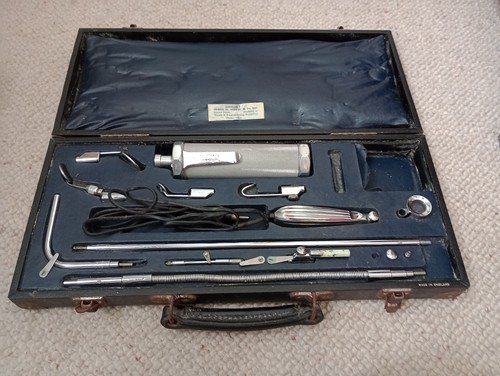 Vintage gowllands medical - ,